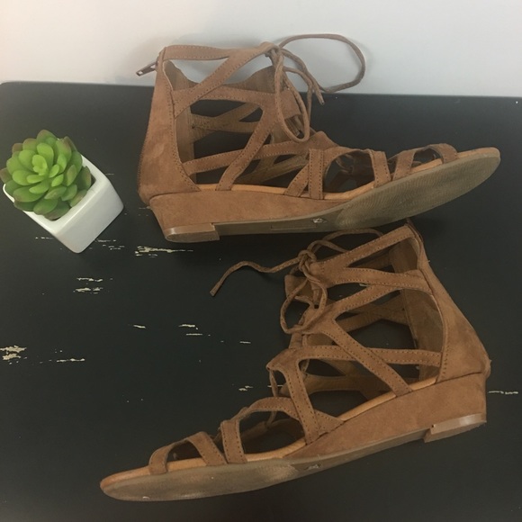 crown vintage sarah wedge gladiator sandal